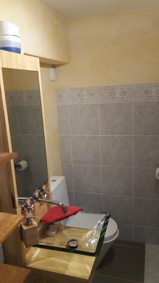 Les Gites Du Mas Des Cigales Nimes Bagian luar foto
